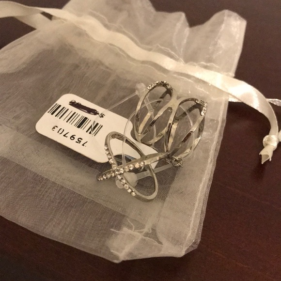 Rings - Picture 3 of 3